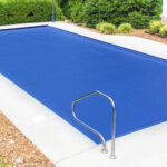 مظلات وسواتر